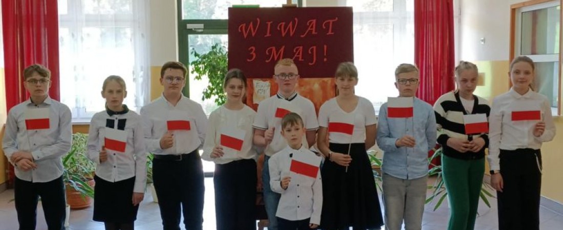 "WITAJ, MAJ ! TRZECI MAJ!".